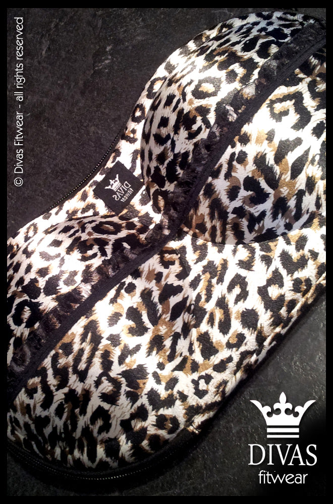 * Divas Fitwear Hard Back Bikini Carrier Case