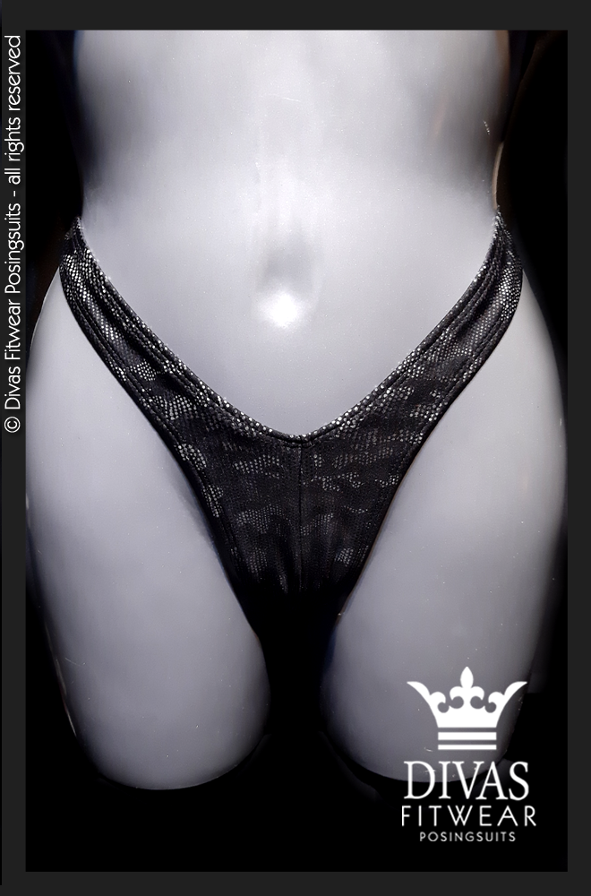 PRACTICE Cross Back Figure Suit 'Camo - black'