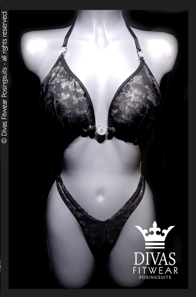 PRACTICE Cross Back Figure Suit 'Camo - black'