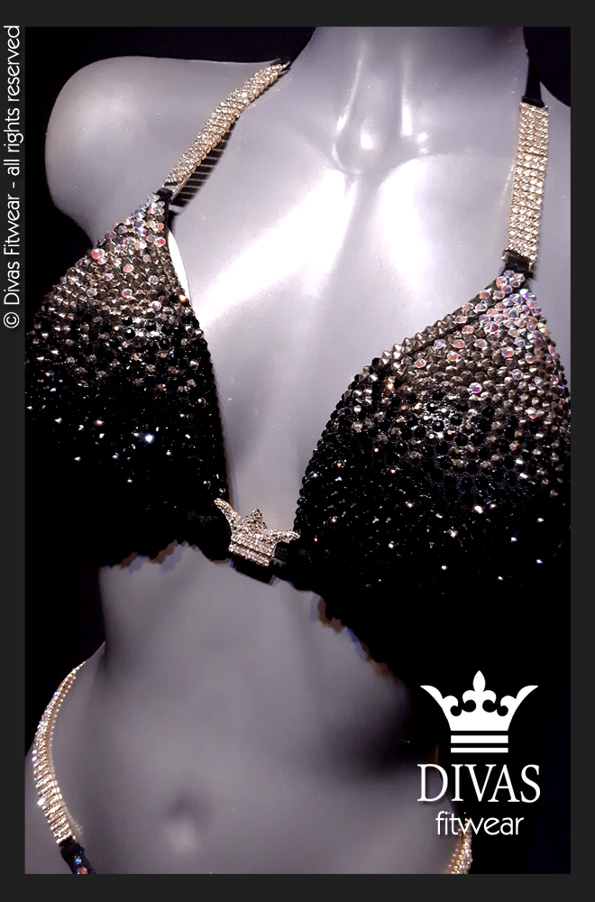 RENTAL Bikini Suit 'Agatha'