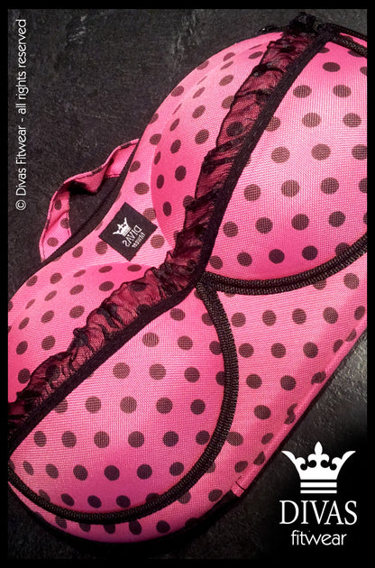 * Divas Fitwear Hard Back Bikini Carrier Case 